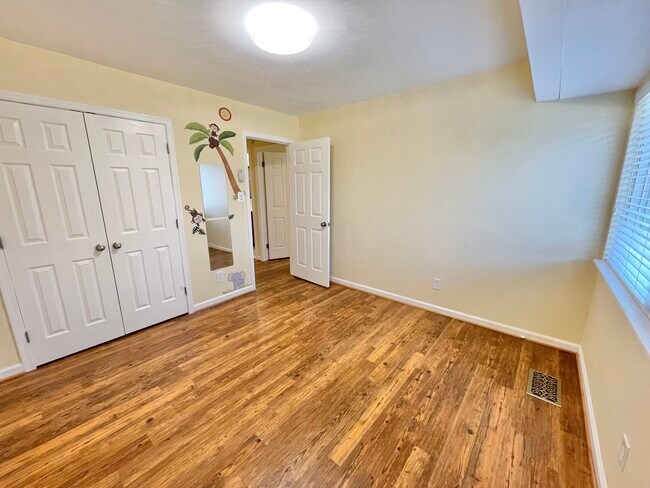 Building Photo - 1661 Westwind Way