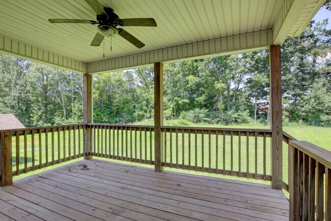 Building Photo - 1121 Cardinal Creek Dr