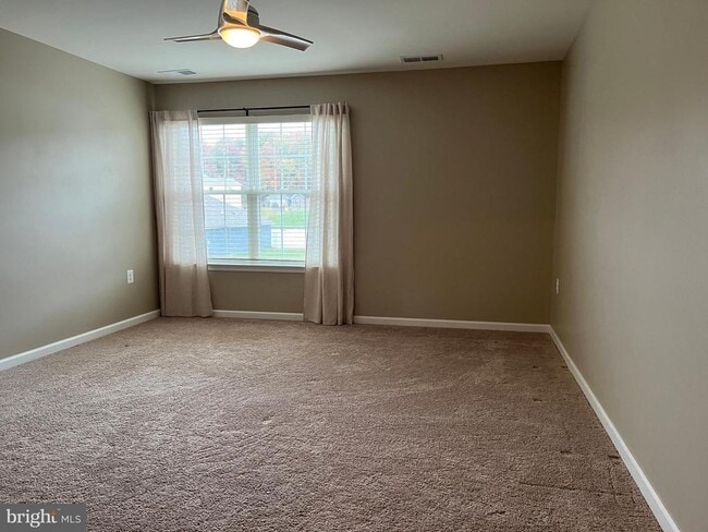 Building Photo - 104 Rappahannock Run