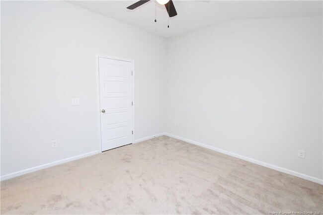 Building Photo - 1245 Russet Ln