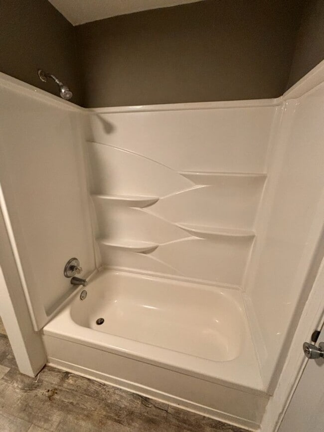 Building Photo - 109 S Illinois Ave