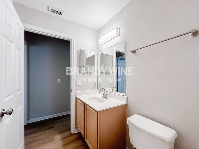 Building Photo - 4396 Marsh Hawk Dr S