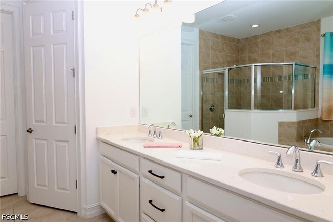 Building Photo - 28000 Longboat Key Run