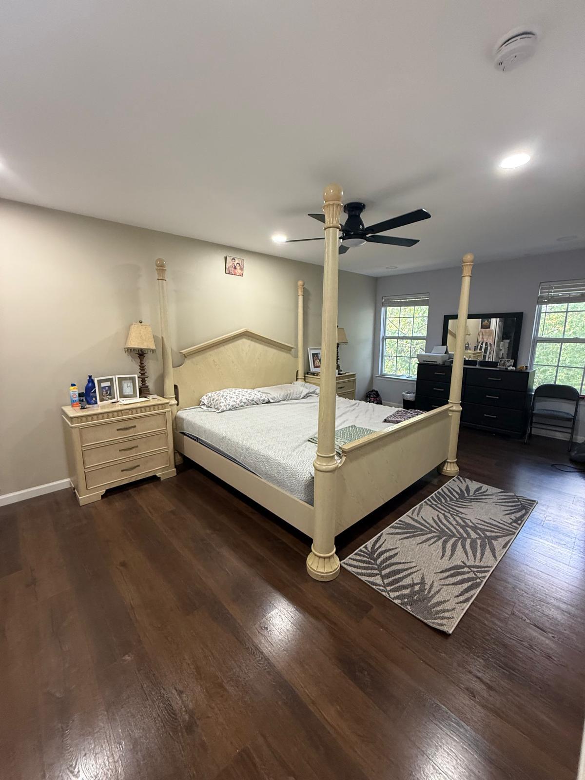 Building Photo - 427 Lackland Ave
