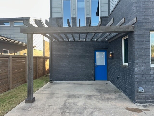 Building Photo - 17337 Sparrow Hawk Ln