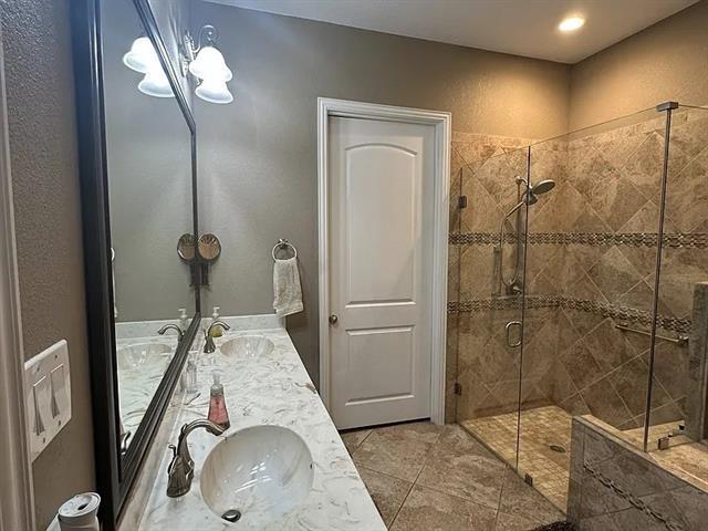 Building Photo - 5716 Ridgerock Ct