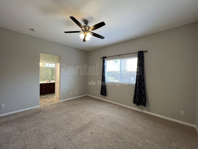 Building Photo - 335 Tashima Dr