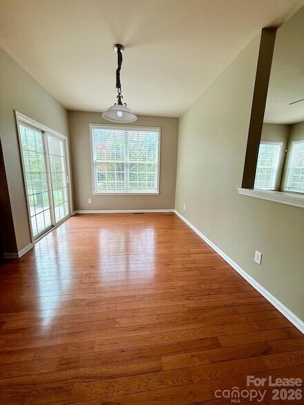 Building Photo - 1009 Providence Forest Dr