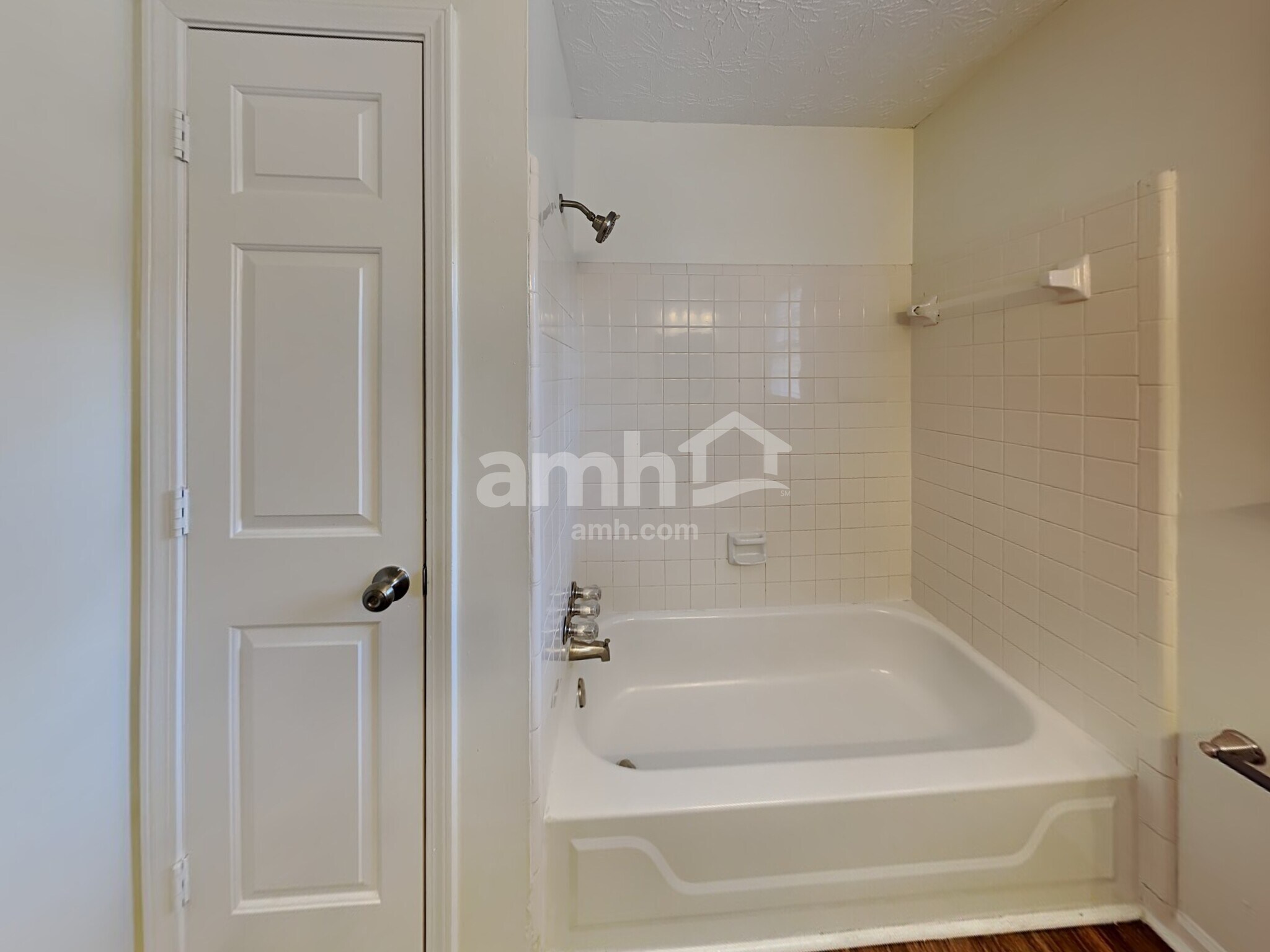 Building Photo - 2718 Ridgely Ct
