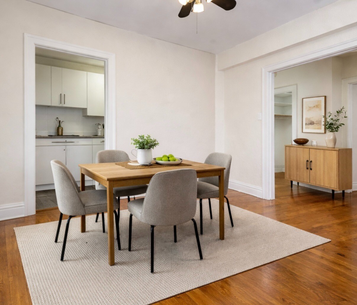 Building Photo - 1 Bedroom in CWE