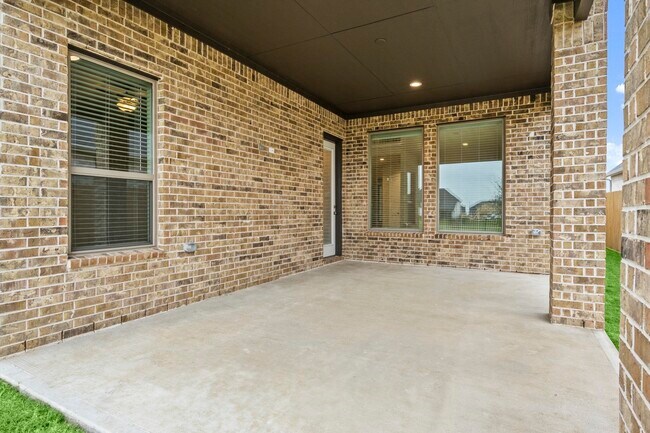 Building Photo - 29618 Mahogany View Ln