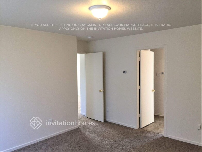 Building Photo - 165 Hunter Park Dr