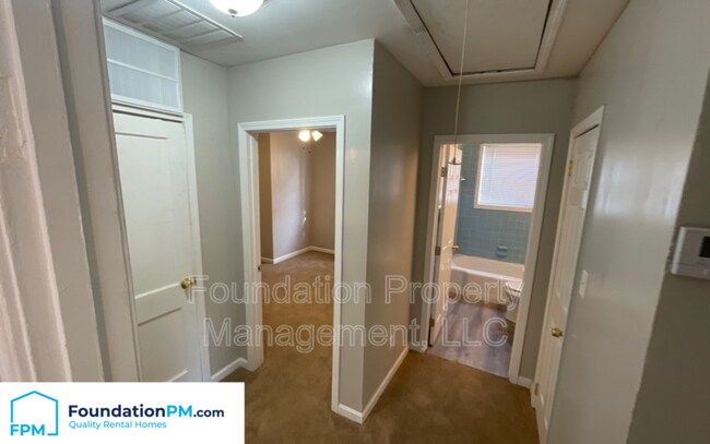 Building Photo - 442 Jacklyn Ave