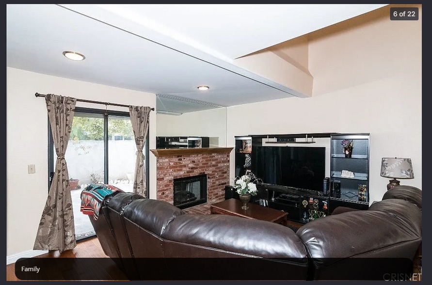 Building Photo - 29756 Strawberry Hill Dr