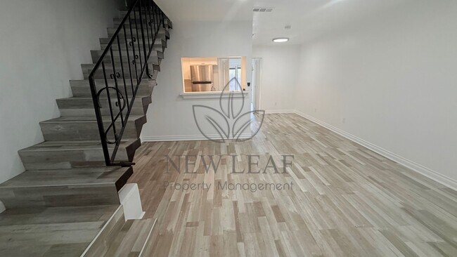 Building Photo - 1412 Everton Pl