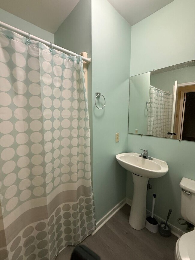 Building Photo - Incredible Home in New Kent County