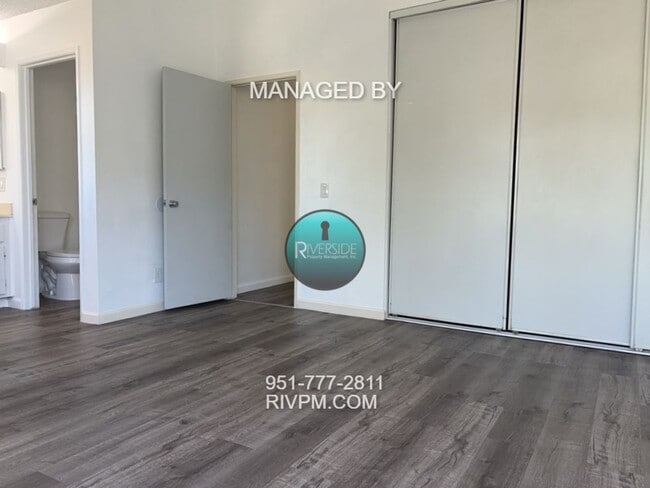 Building Photo - STUNNING POOL HOME IN MORENO VALLEY!! SOLAR INCLUDED!!