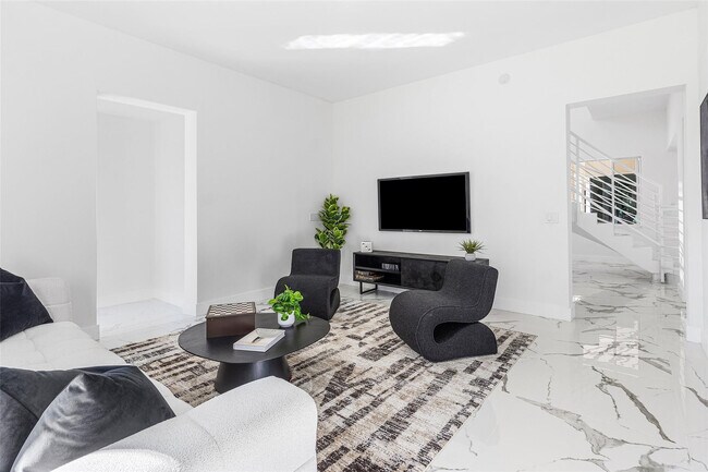 Building Photo - 7132 NW 62nd Terrace