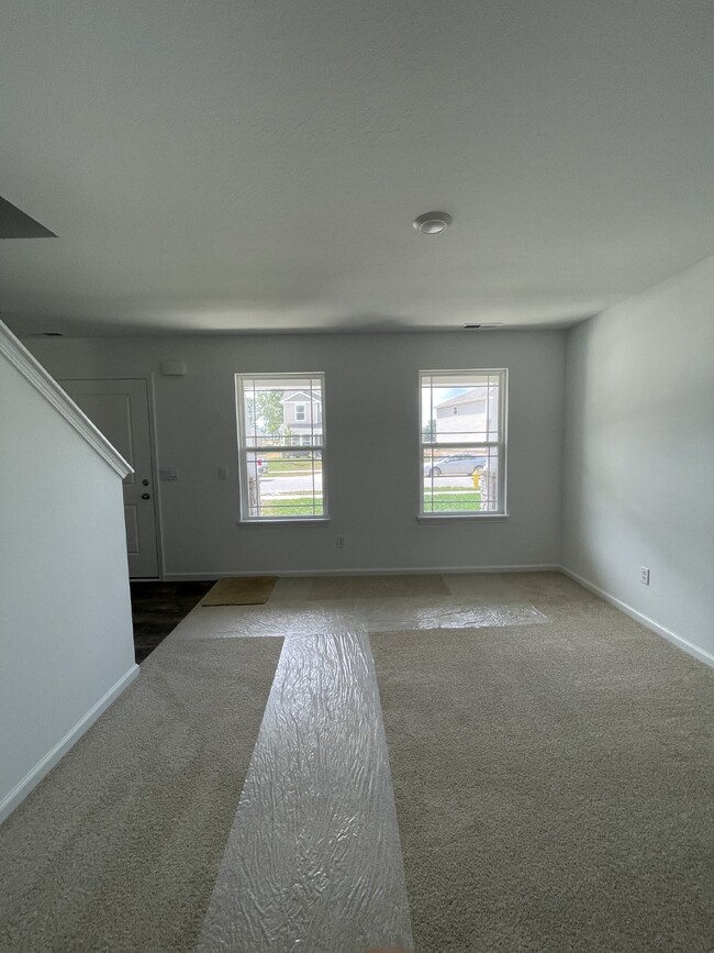 Building Photo - Home is currently for sale or rent.  If re...