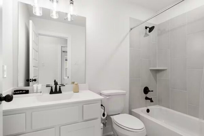 Building Photo - 3157 Stingray Cv Dr