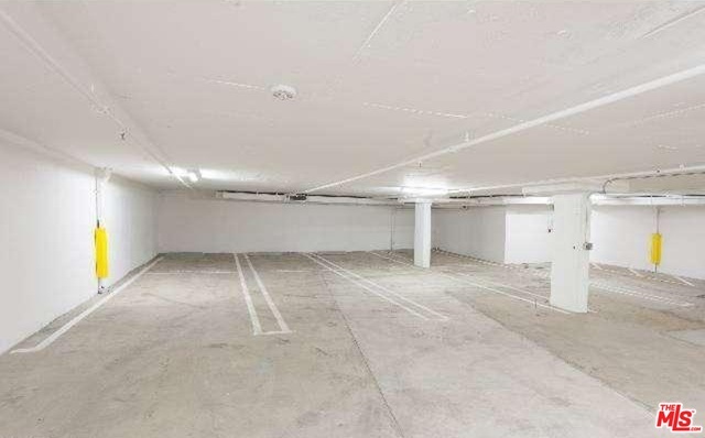 Attached 1-car parking included - 1611 S Beverly Glen Blvd