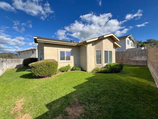 Building Photo - 368 Butterfly, Nipomo