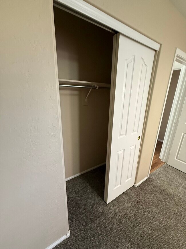 Building Photo - 21338 Keystone Dr