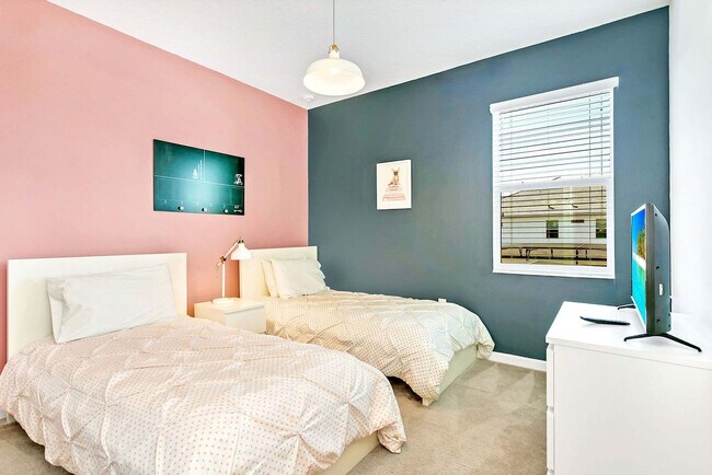 Building Photo - 2618 Calistoga Ave