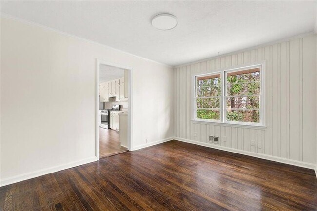 Building Photo - 1451 Belmont Ave