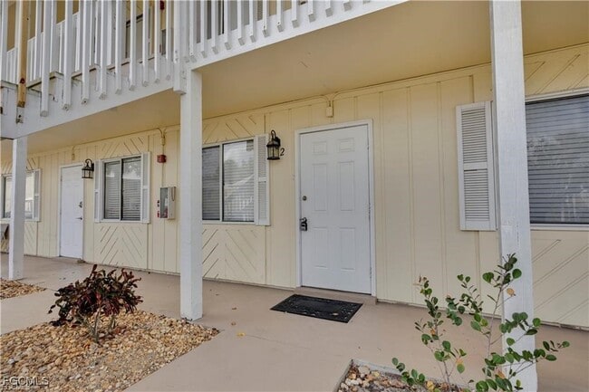 Building Photo - 4617 Bayshore Dr