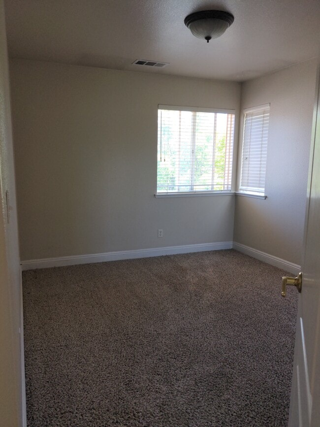 Building Photo - 3313 Kee Ln