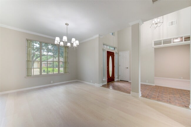 Building Photo - 11706 Canyon Breeze Dr