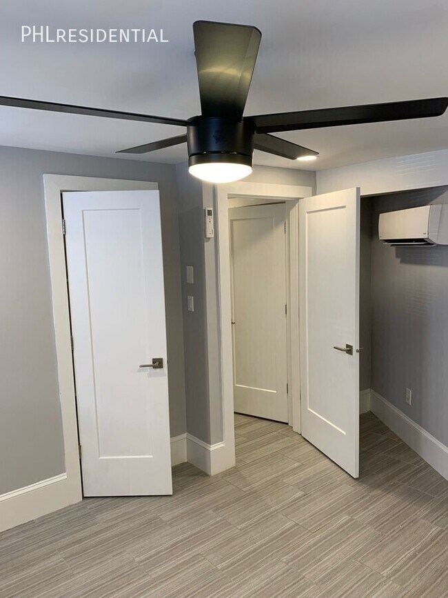 Building Photo - 542 King St