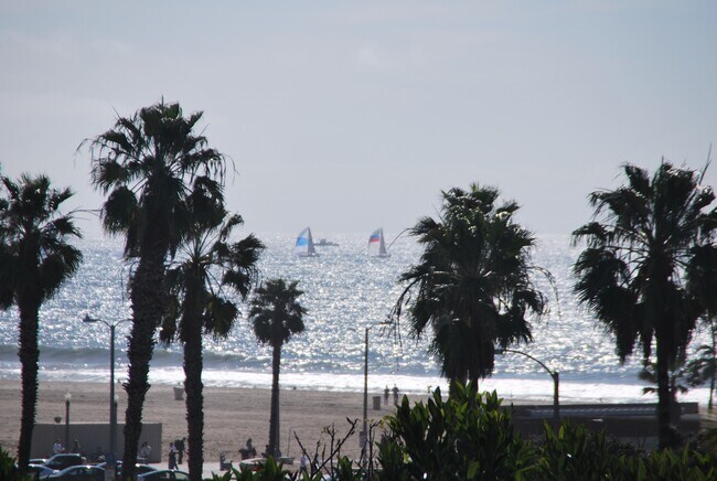 Building Photo - 140 Ocean Park Blvd