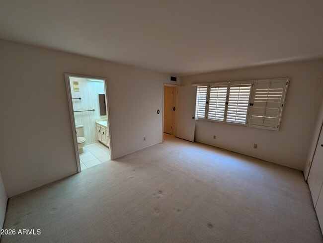 Building Photo - 5650 N 78th Pl