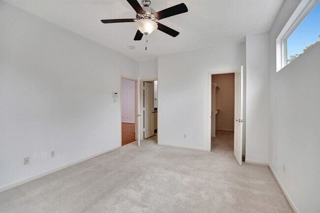Building Photo - 5314 Avenue J