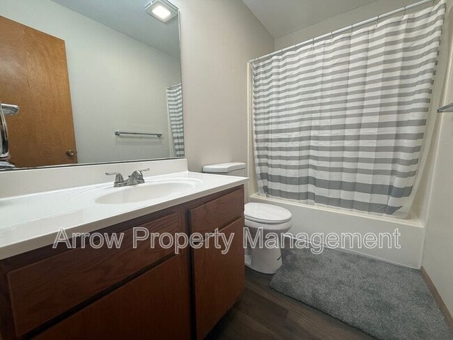 Building Photo - 1340 S Jackson St