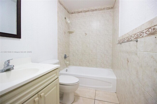 Building Photo - 15650 NW 39th Ct