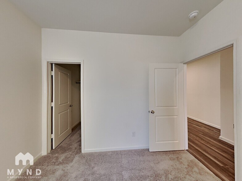 Building Photo - 10325 Bridgetown Ln