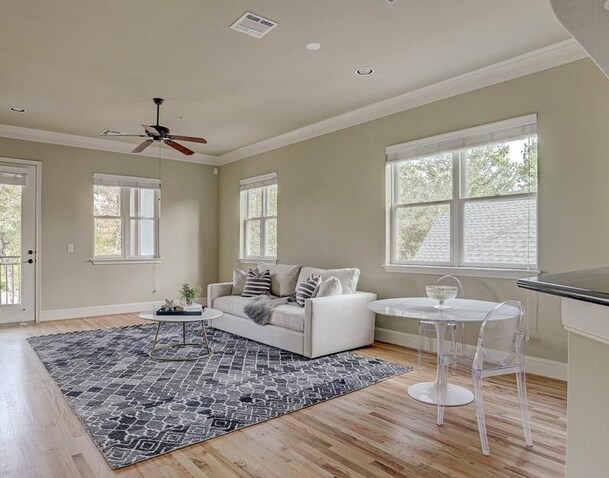 Building Photo - 58 Briar Hollow Ln