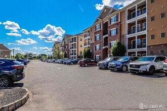 Building Photo - 912 Del Negro Ct