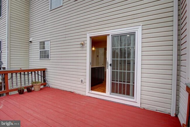 Building Photo - 6912 Kerrywood Cir
