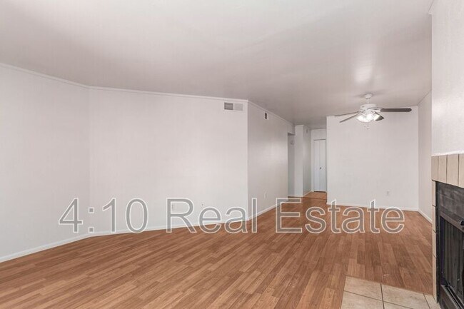 Building Photo - 11640 N 51st Ave