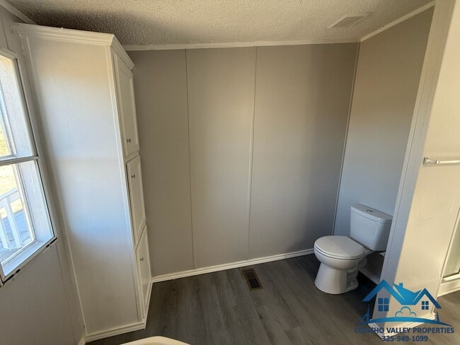 Building Photo - 10302 Glass Ct Rd