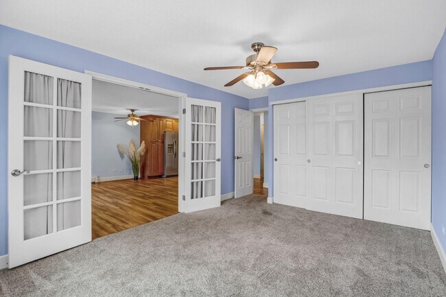 Building Photo - 650 S Clinton St