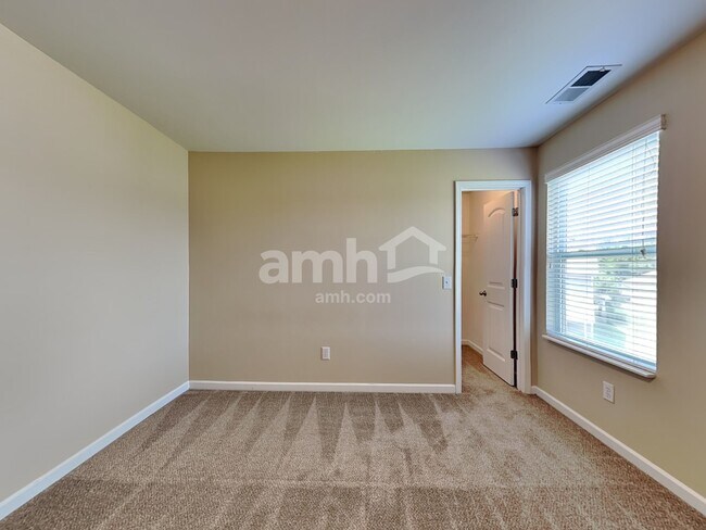 Building Photo - 3540 Harpeth Springs Dr