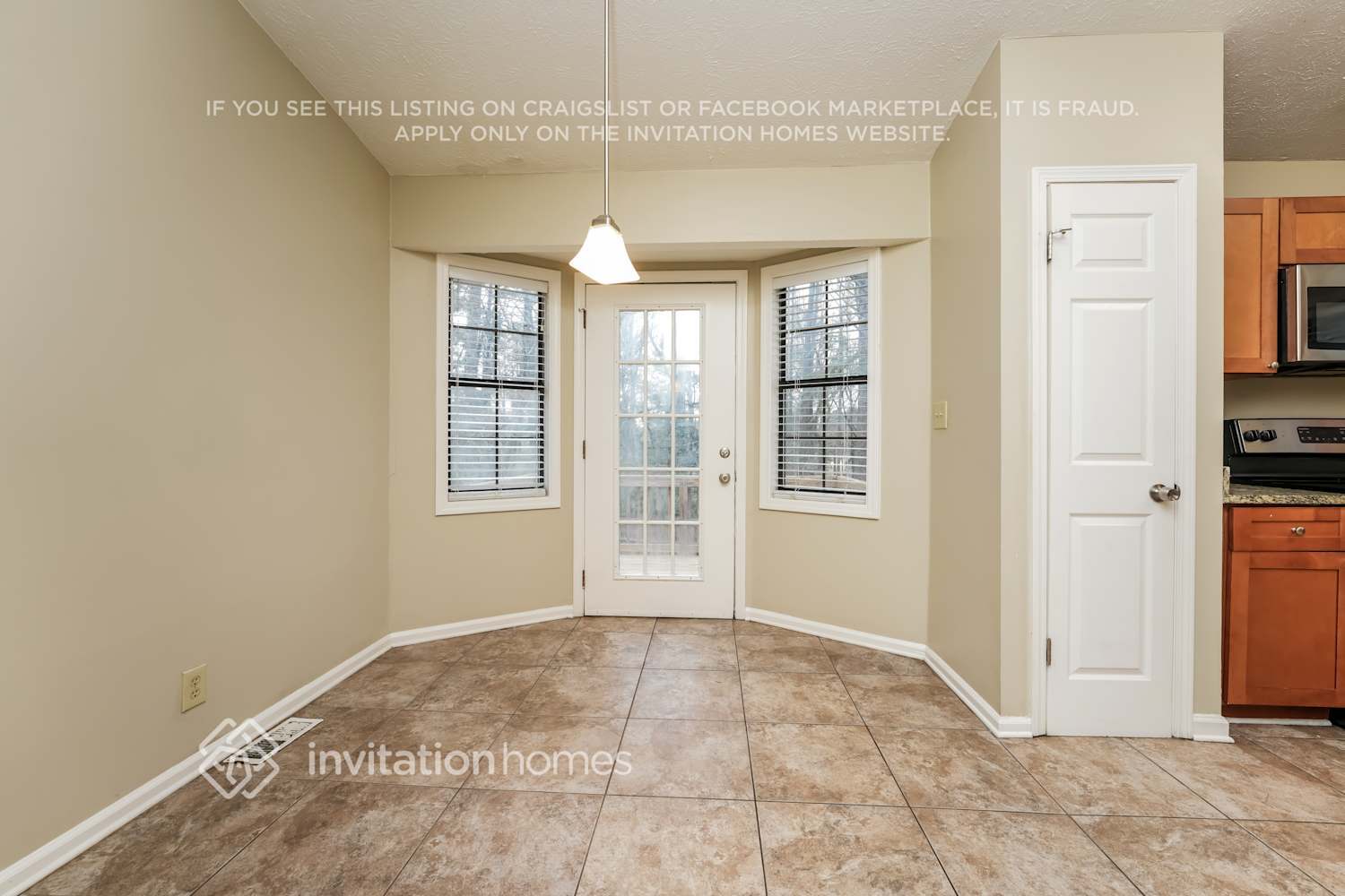 Building Photo - 373 Rustic Ridge Cir