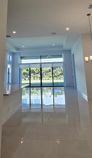 Building Photo - 9421 Tulip Leaf Ct