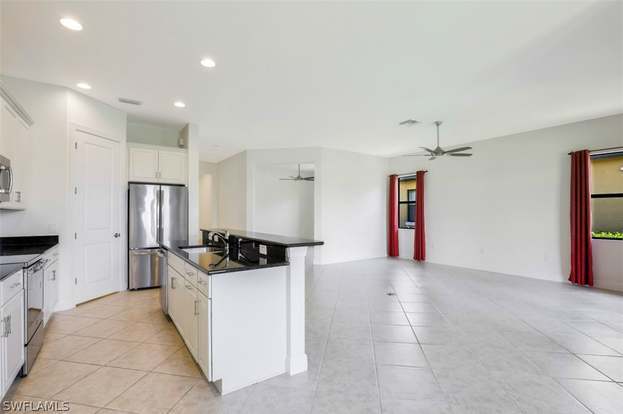 Building Photo - 12762 Fairington Way