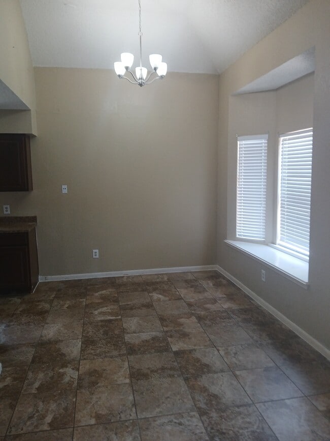 Building Photo - 5101 Middlecoff Cir